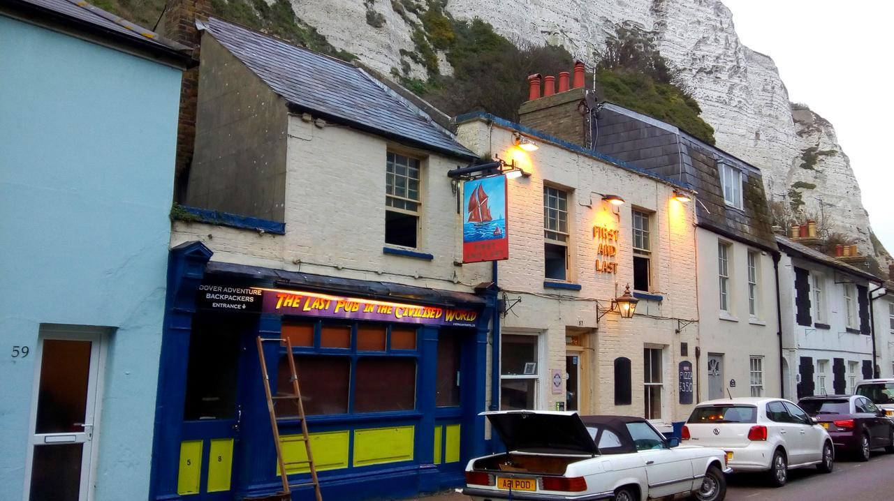 Dover Adventure Backpackers エクステリア 写真