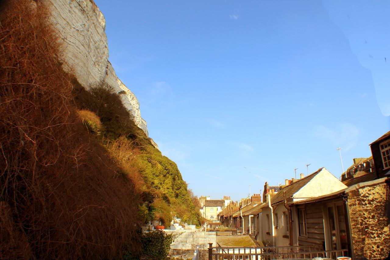 Dover Adventure Backpackers エクステリア 写真